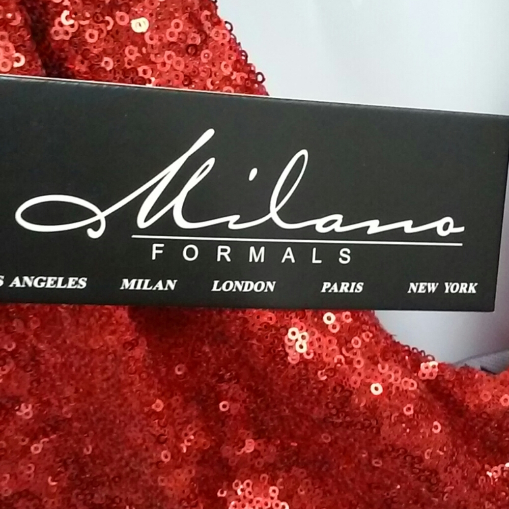 Prom dress - Picture 3 of 4